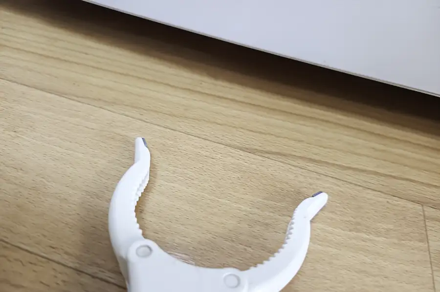 マジックハンドの先端の写真